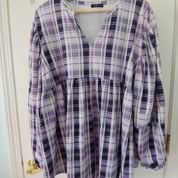 NWOT Plus Size Reborn Collection Charcoal & Gray Plaid Top - Size  2X - Picture 7 of 10